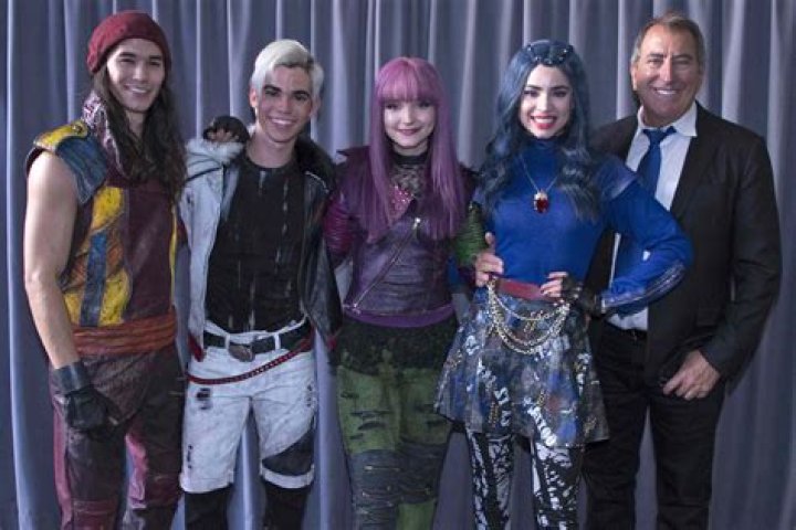 Are Dove Cameron And Cameron Boyce Related? Uncovering Family Ties And Similarities