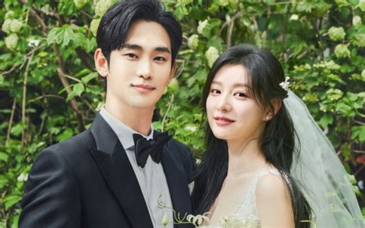 Learn The Intriguing Height Of Renowned Actor Kim Soohyun